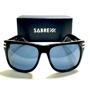 ✨Black Sabre Sunglasses “Heartbreaker”✨